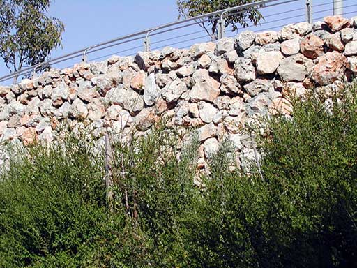 Terrace wall in the model site, photo by the author, courtesy of Holyland Tourism (1992) Ltd.